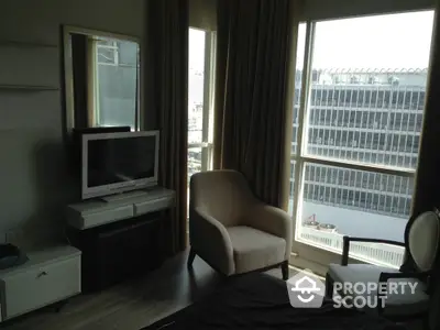  1 Bedroom Condo at The Address Chidlom-5