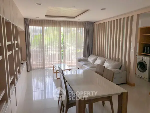 image_rental-5303754