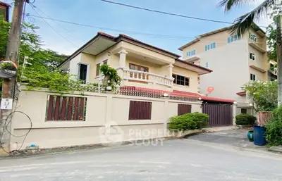 image_rental-13751094