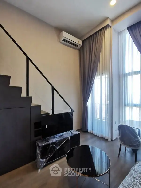 image_rental-28602186