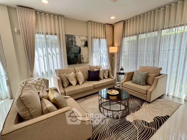 image_rental-30082595