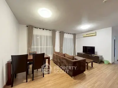 image_rental-29110757