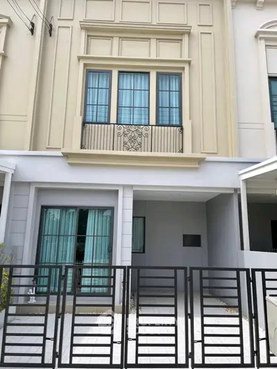 image_rental-30373797