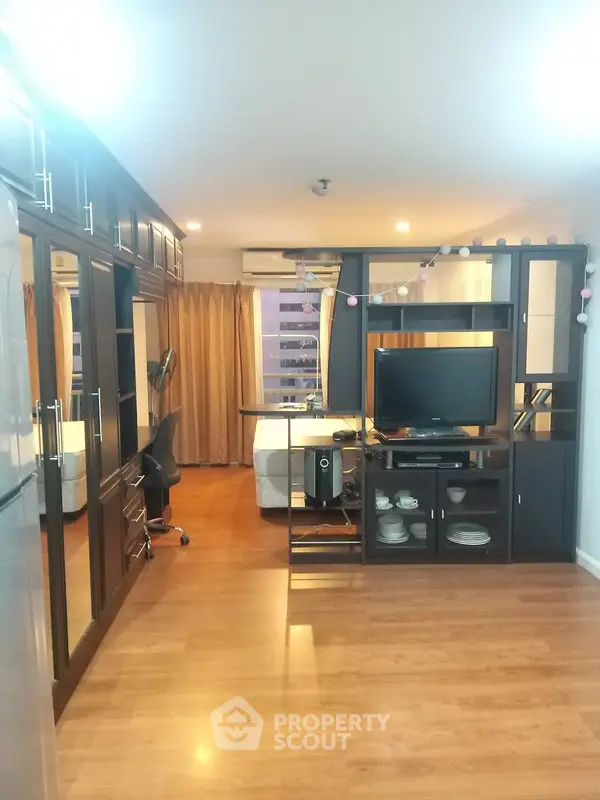 image_rental-27281223