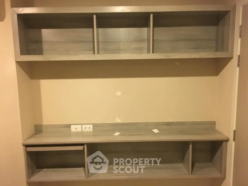  1 Bedroom Condo -1