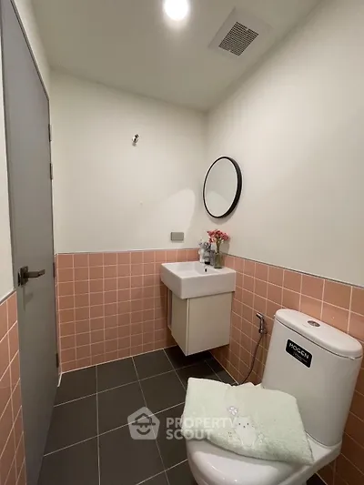 Modern bathroom with sleek design and contemporary fixtures
