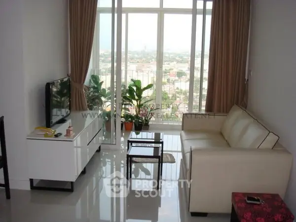 image_rental-5254936