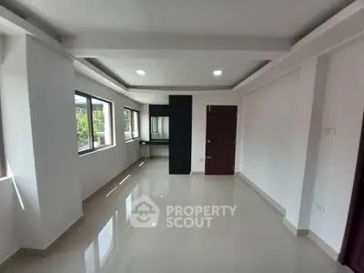 image_rental-28917840