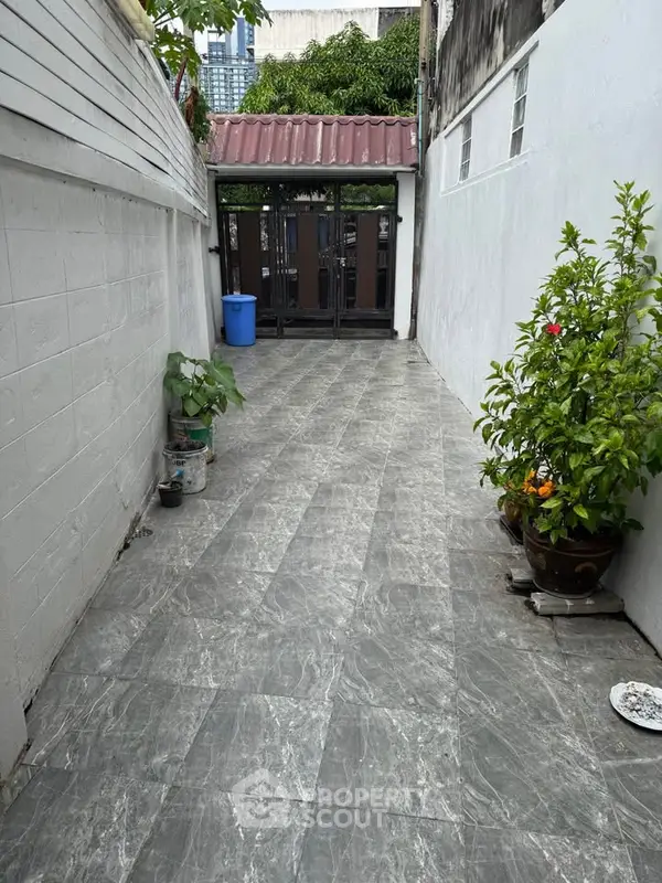 image_rental-24724913