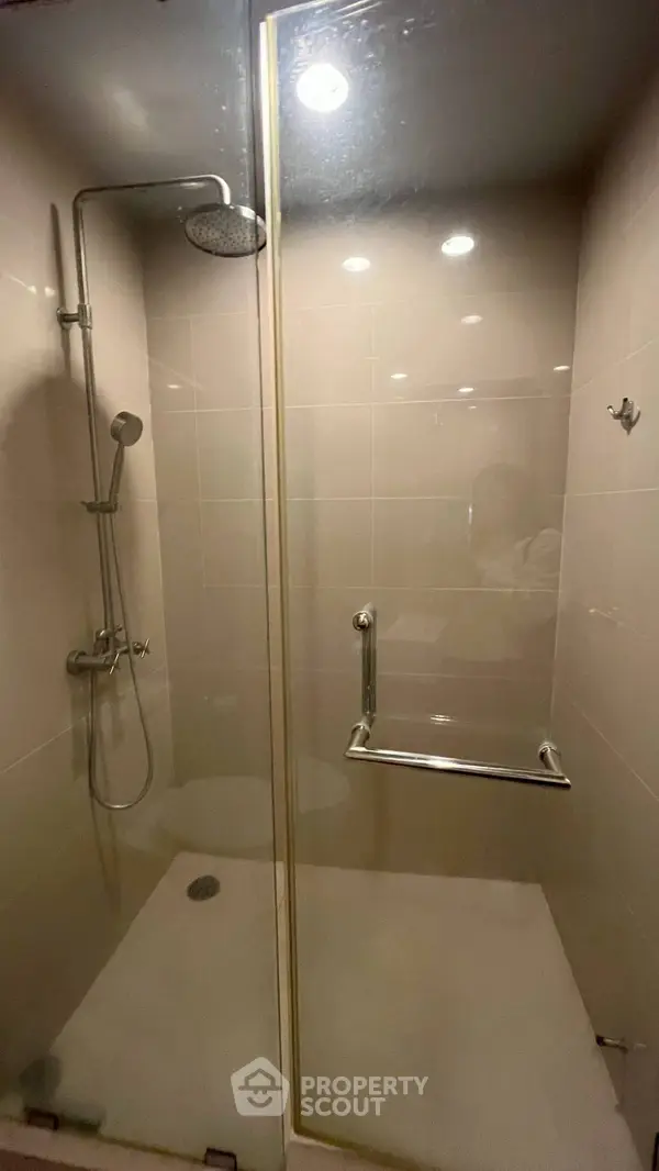 image_rental-27730666