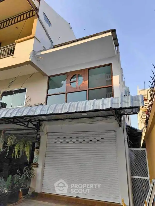 image_rental-27513407