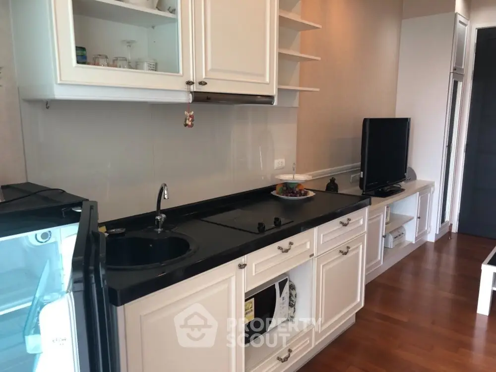  1 Bedroom Condo at Ivy Sathorn 10-1