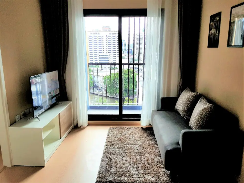 Fully Furnished 1 Bedroom Condo at The Tree สุขุมวิท 71 เอกมัย-1