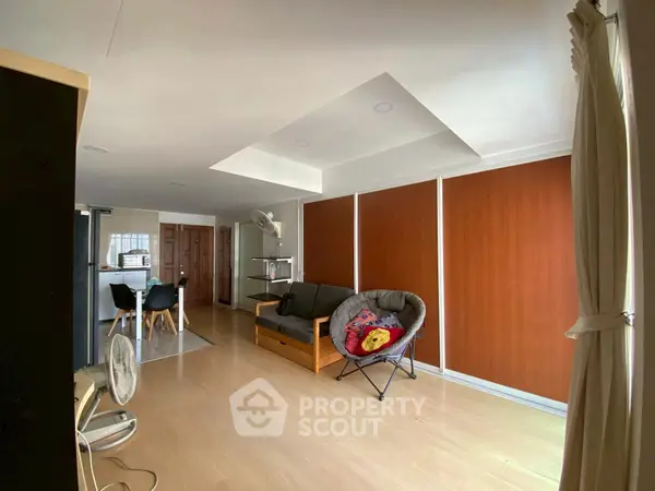 image_rental-28981914