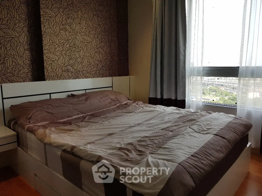  1 Bedroom Condo at The President Sathorn Ratchapruek 3-1