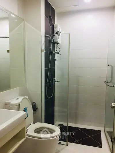  2 Bedrooms Condo at The Complete Narathiwat-4