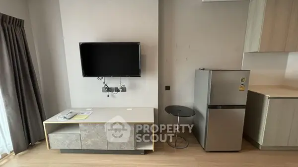 image_rental-26438056