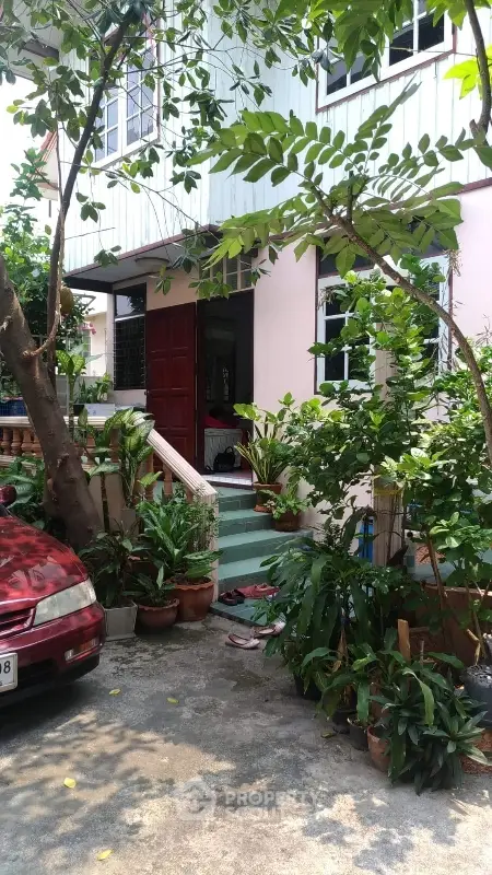 image_rental-6025947