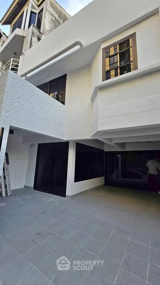 image_rental-27897657