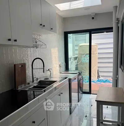 Screenshot 2569-04-13 at 13.55.28.jpg