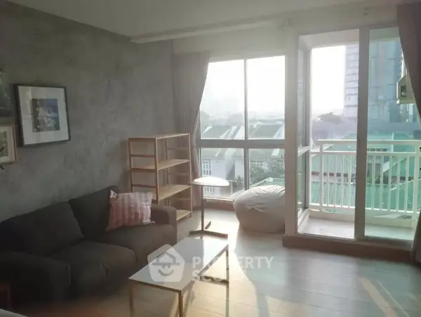 image_rental-8440906