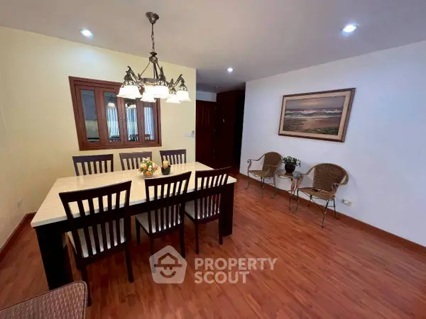 image_rental-30370875