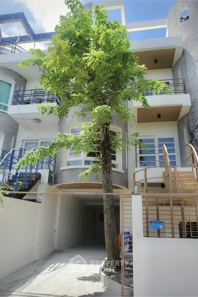 image_rental-28631317