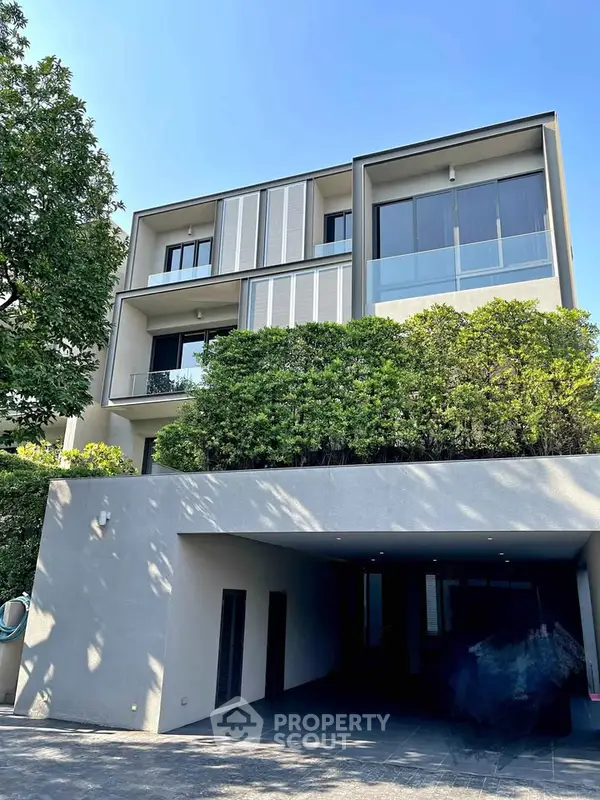 image_rental-28040078