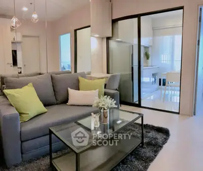 Fully Furnished 1 Bedroom Condo at Life Sukhumvit 48-3
