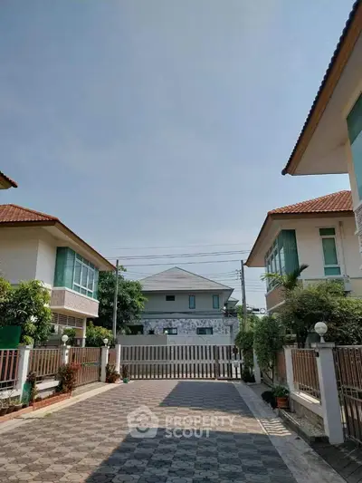 image_rental-28235224