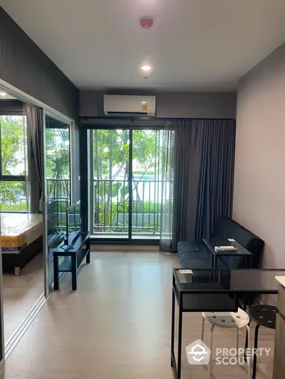 Fully Furnished 1 Bedroom Condo at The Parkland Phetkasem 56-2