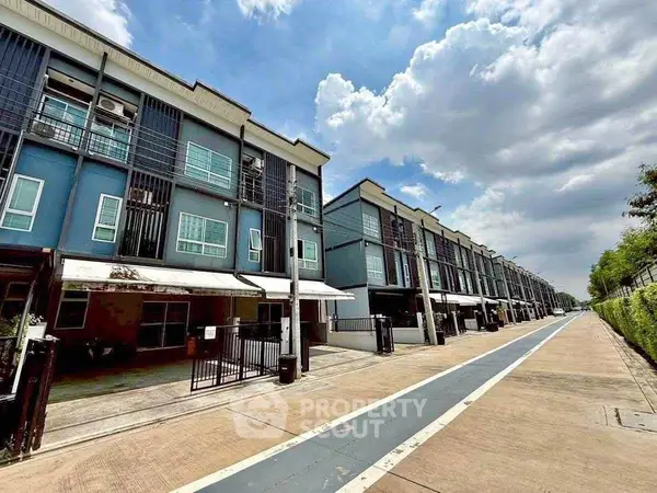 image_rental-27982815