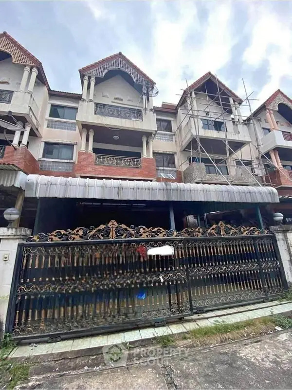 image_rental-29392772