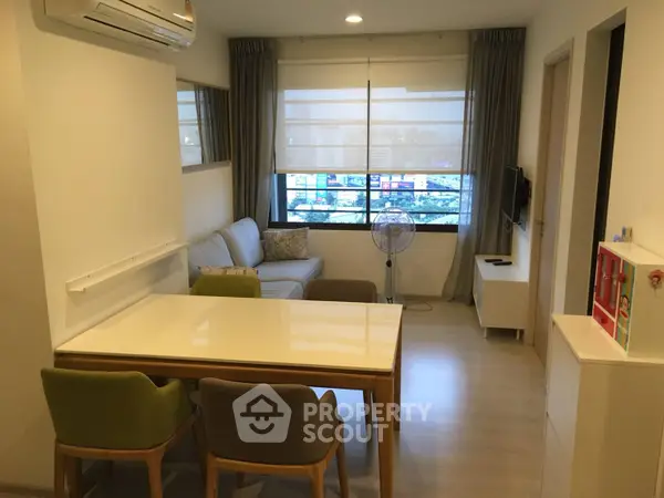 image_rental-9042560