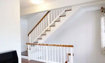 Screenshot 2025-12-06 181235.png