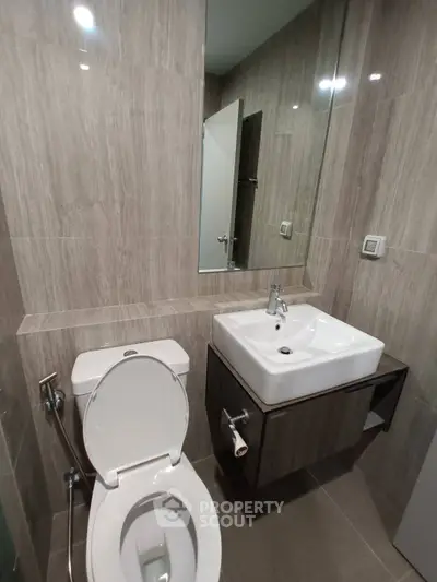 Modern bathroom with sleek fixtures and contemporary design