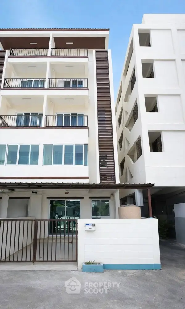 image_rental-31515176