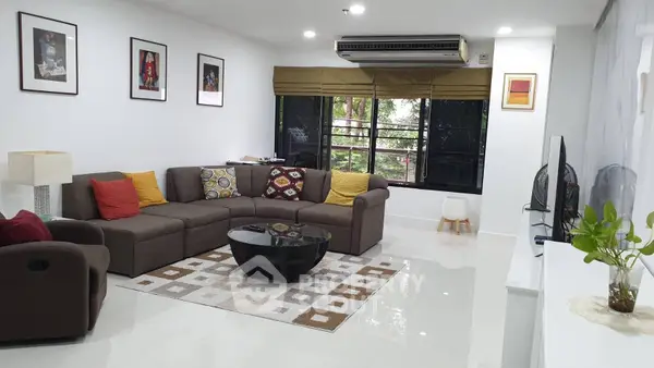 image_rental-29357926