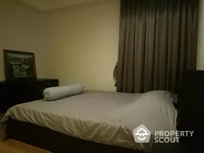  2 Bedrooms Condo -3