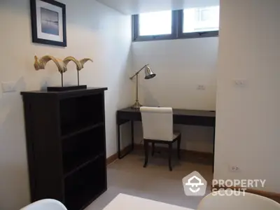  2 Bedrooms Condo at Downtown 49 Sukhumvit-2