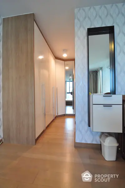 Fully Furnished 1 Bedroom Condo at Bangkok Feliz Sukhumvit 69-3