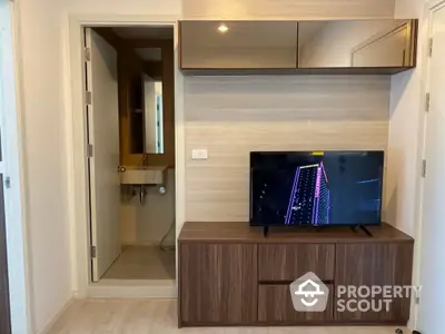  1 Bedroom Condo at Aspire Sathorn Thapa-12