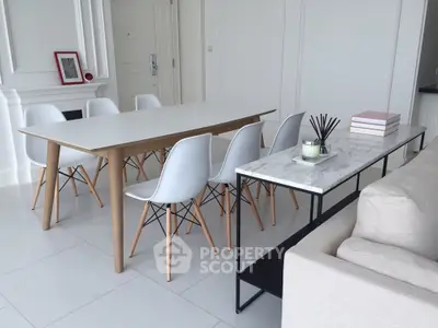  3 Bedrooms Condo at Royce Private Residence Sukhumvit 31-4