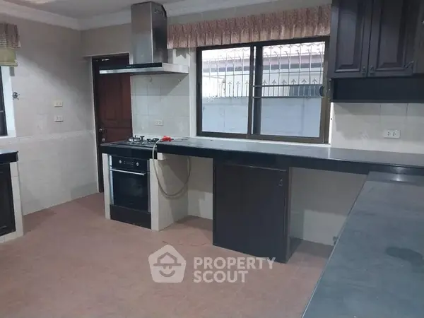 image_rental-11933062