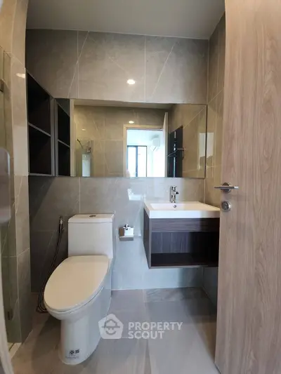 Modern bathroom with sleek design and contemporary fixtures