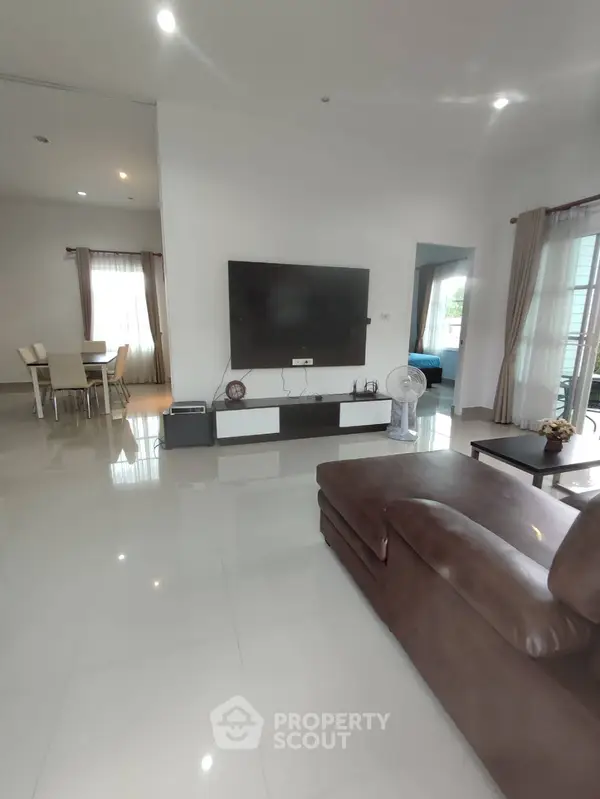 image_rental-13037006