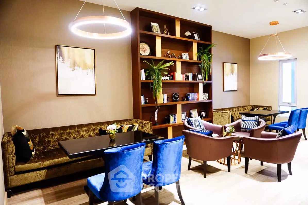 Luxurious modern living room with elegant seating and stylish decor