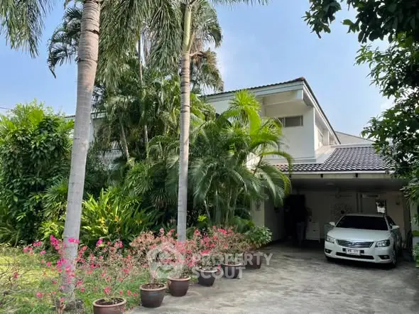 Charming suburban home with lush garden and spacious driveway