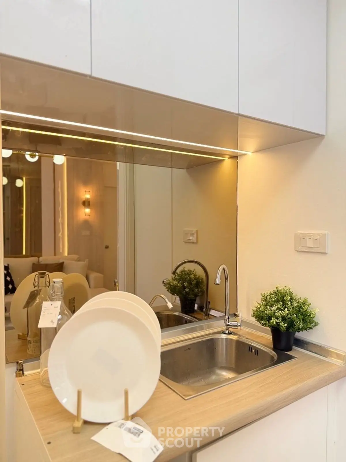 Modern kitchen with sleek design and stylish decor