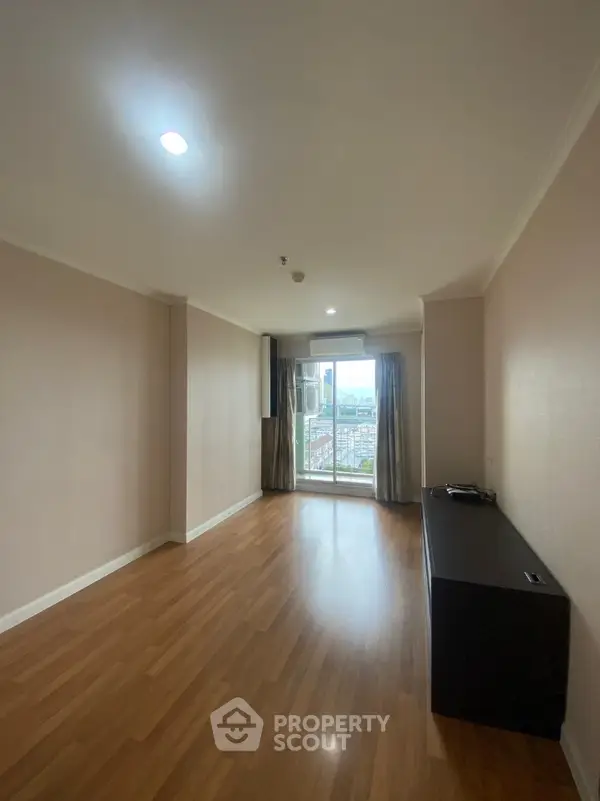 image_rental-13734626